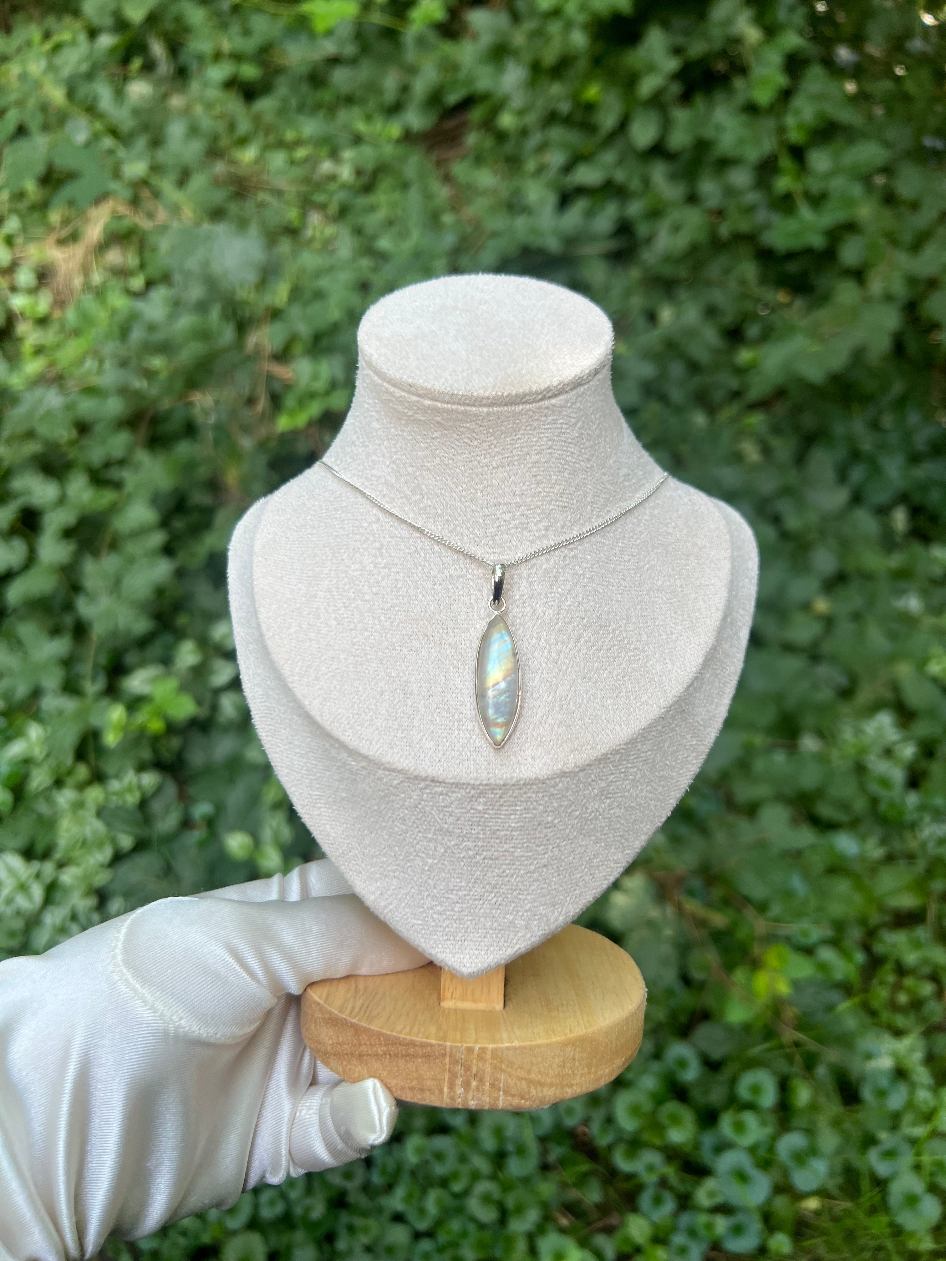 Zenvya - Regenbogen Mondstein Halskette - 925er Silber