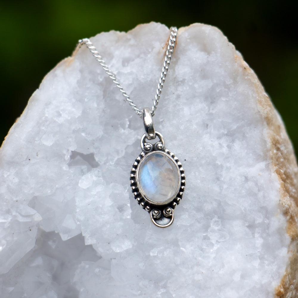 Regenbogen-Mondstein-Halskette aus Silber – 925er Sterlingsilber – echter Edelstein – nickelfrei